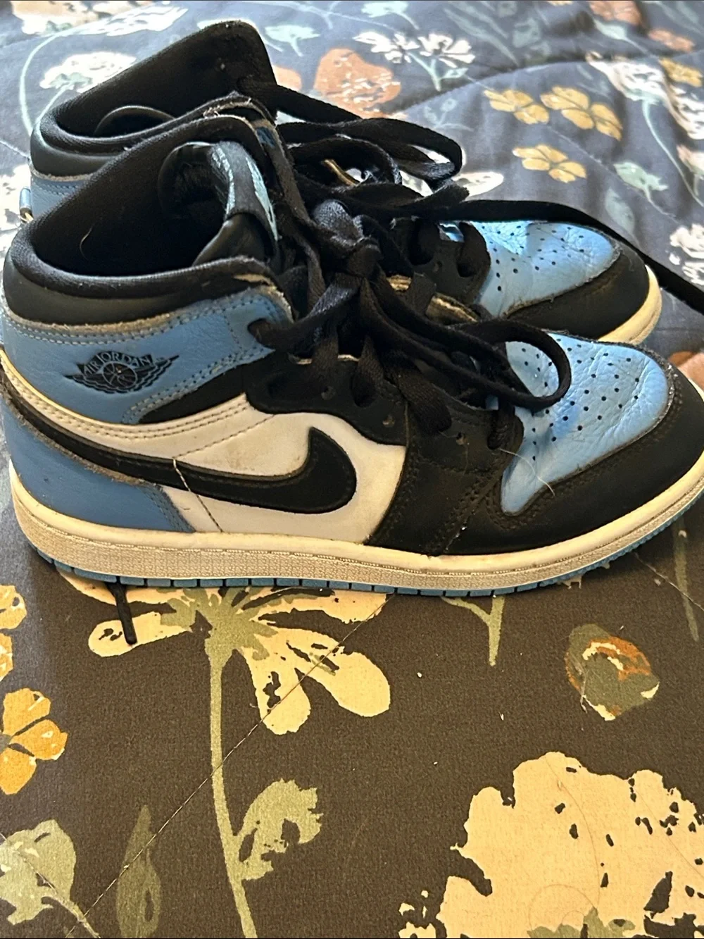 Nike Kids' Air Jordan 1 Mid - Black/White/Blue youth Sz 1